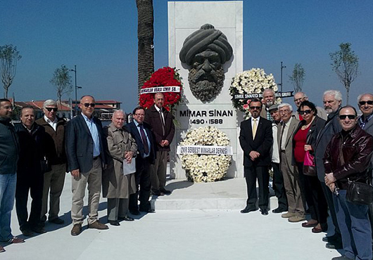 İzmir SMD Mimar Sinan'ı andı